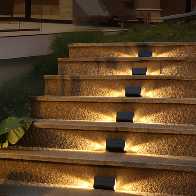 Solar Outdoor Garden Light Waterproof Decorative Wall Fence Railing Lamp for Home Stair Step Lighting