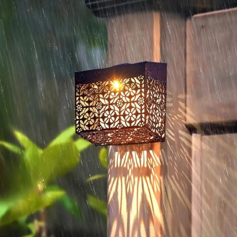New Solar Hollow Wall Lamp Outdoor Courtyard Villa Garden Fence Decorative Light
