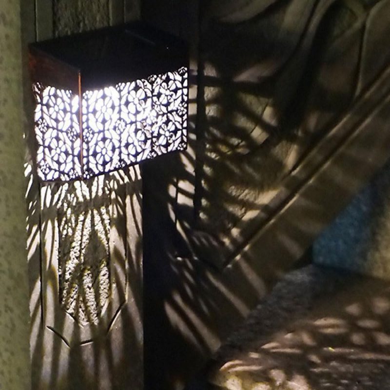 New Solar Hollow Wall Lamp Outdoor Courtyard Villa Garden Fence Decorative Light
