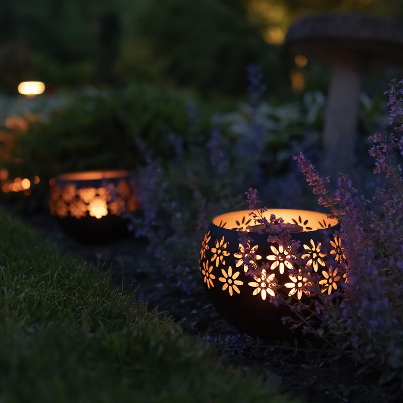 Stunning Solar Lantern Design - Enjoy the warm, imitation fire glow of this solar lantern, perfect for enhancing your backyard, landscape, patios, decks, and even indoor spaces. All season use. Extended Use High Power Solar Rechargeable Battery - With a 600 mAh 3.7V li-ion battery, this solar lantern provides over 8 hours of bright, consistent light, ensuring your outdoor areas shine throughout the night. 8” Metal Decorative Bowl - The Solar Fire Bowl features a stylish metal design, adding a touch of sophistication to your outdoor garden decor while serving as a functional solar table lamp, lantern and garden decor. Durable Waterproof Solar Lamp - Crafted with fully waterproof and weatherproof ABS housing, this solar lantern is built to withstand the elements, making it an ideal choice for patio and garden decorations outdoors. Heavyweight and Long-Lasting - Designed for durability, this solar lantern is heavy-weight and built to last, ensuring it remains a staple in your outdoor lighting for years to come.