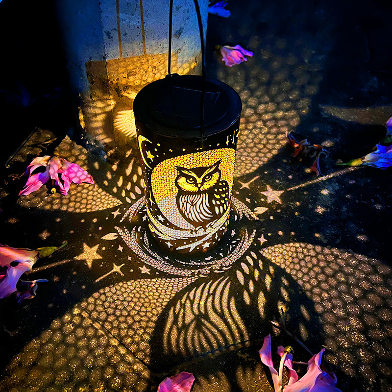 Solar Lanterns Outdoor Hanging Solar Owl Light Metal Waterproof LED Lantern for Outside Garden Decor for Patio Porch Yard Deck