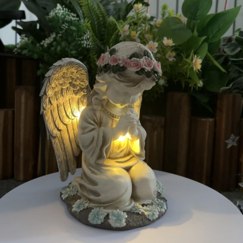 Outdoor Solar Angel Girl Garden Statue Resin Craft Ornament for Yard Decorative Solar-Powered Landscape Light