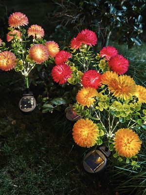 Solar-Powered Chrysanthemum Garden Lights LED Outdoor Decor for Patio Lawn Park Waterproof Energy-Efficient