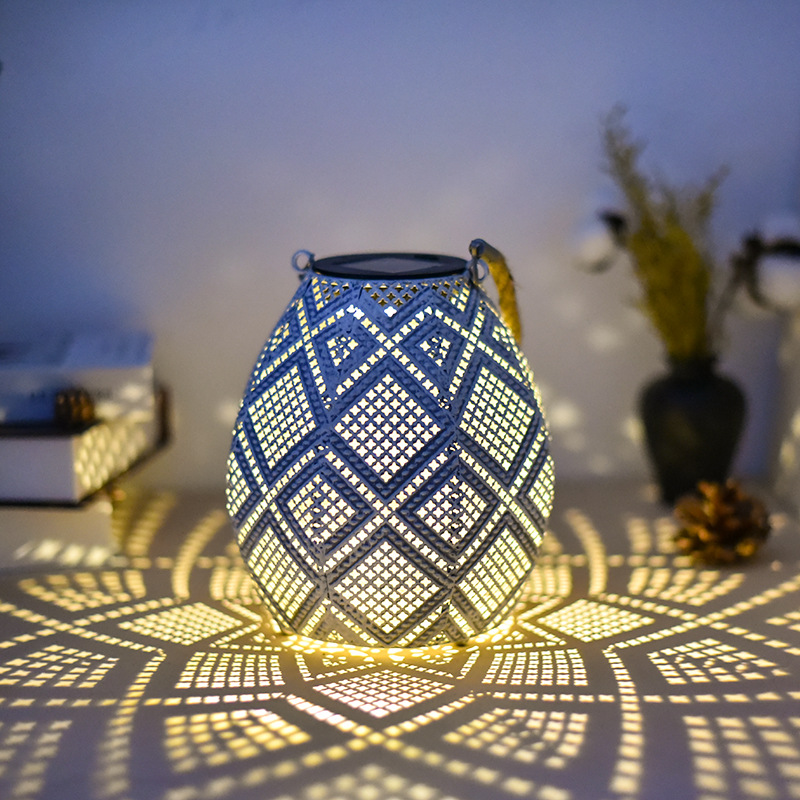 Solar-Powered Wrought Iron Lantern with Rope Detail Outdoor Hanging Garden Decor Projection Lighting for Patio Yard