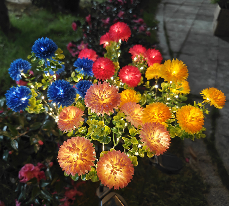 Solar-Powered Chrysanthemum Garden Lights LED Outdoor Decor for Patio Lawn Park Waterproof Energy-Efficient